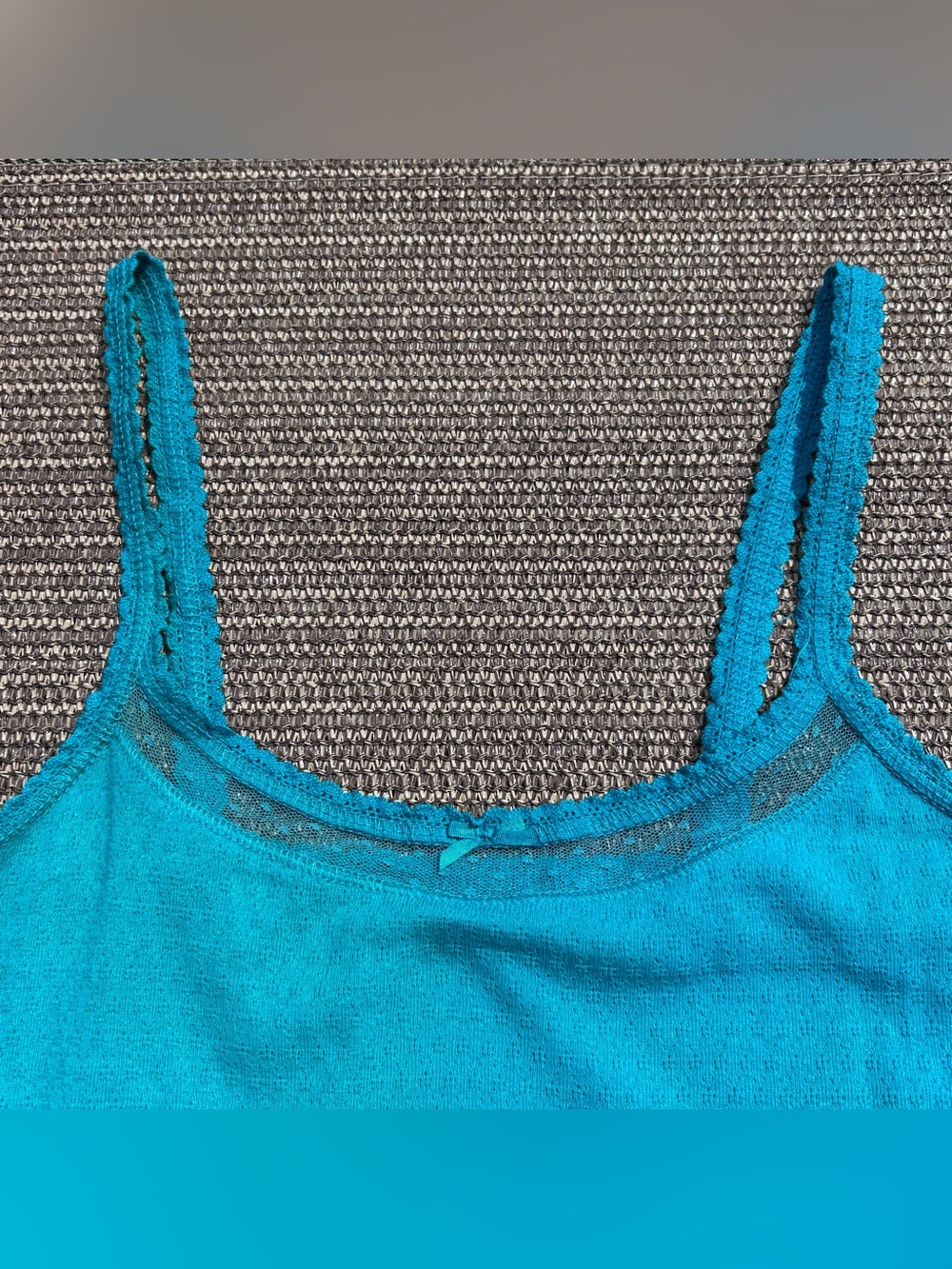 l.e.i. Y2K turquoise camisole tank top with lace trim - Sz S - Picture 2 of 6